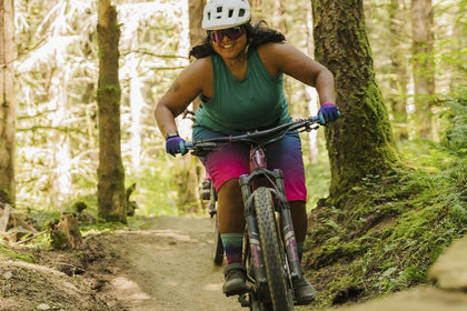 Pinkbike Gear Guide: 10 Summer Riding Kits for Women - SHREDLY
