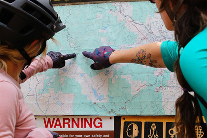 How to Dress for Mountain Biking in Spring Weather - SHREDLY