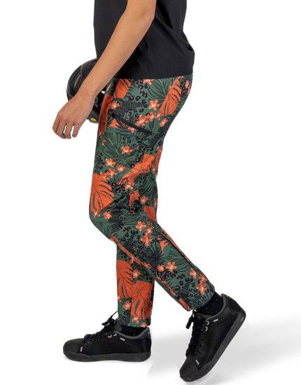 Vented - All Time - Zipper Snap Mid - Rise Pant : Heidi