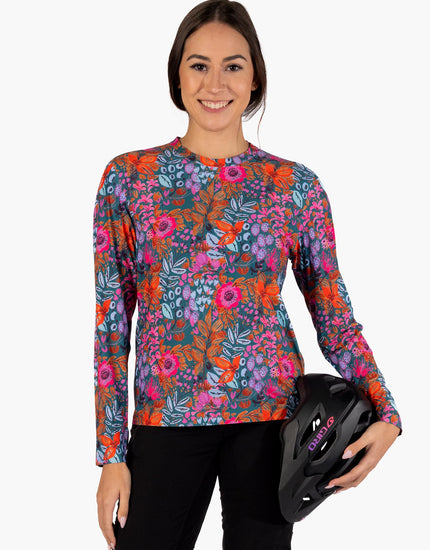 Beyond Tech Cargo Long Sleeve : Mimi II
