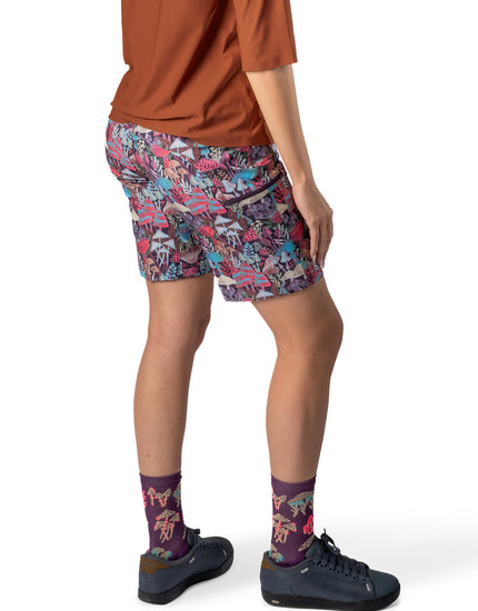 All Time 11" - Zipper Snap Mid - Rise Short : Bella II