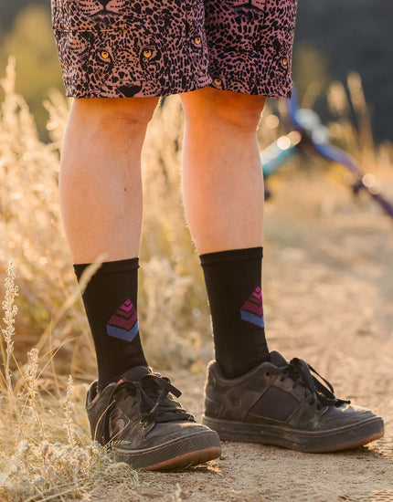 Sock 6 : Black/Logo