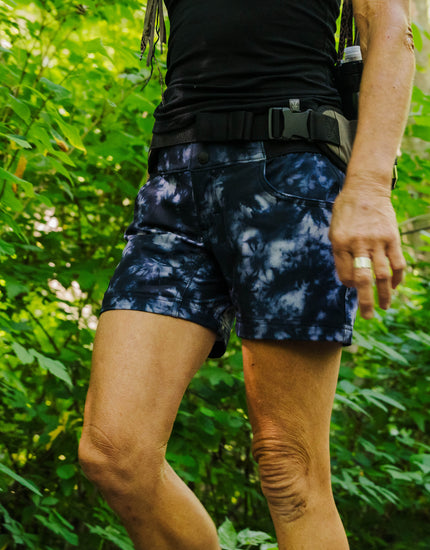 All Time 5" - Zipper Snap Mid-Rise Short : Graphite Tie Dye