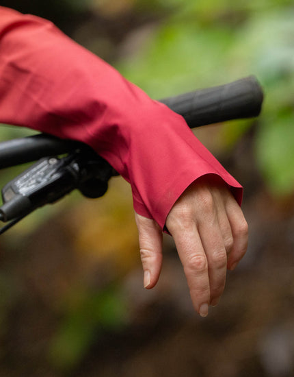 Beyond Tech Cargo Long Sleeve : Raspberry Sol Ombre