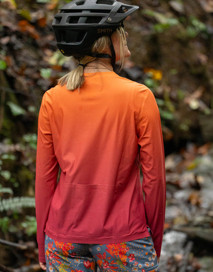 Beyond Tech Cargo Long Sleeve : Raspberry Sol Ombre