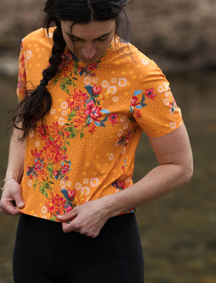 SHREDLY Women's Beyond Tech Boxy Tee : Flora Sol