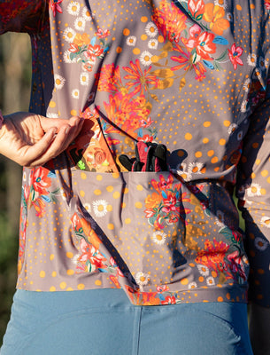SHREDLY Women's Beyond Tech Cargo Long Sleeve : Flora Clay
