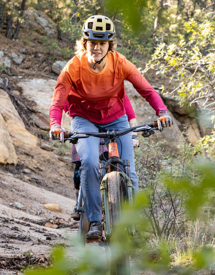 SHREDLY Women's Beyond Tech Cargo Long Sleeve : Raspberry Sol Ombre