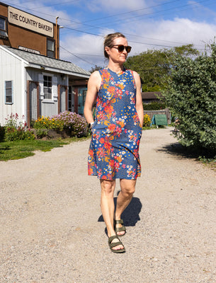 SHREDLY Women's Beyond Tech Cool Down Dress : Flora Azul