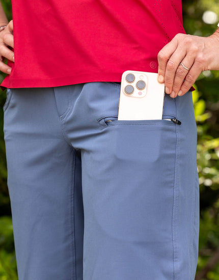 SHREDLY Women's Limitless 14" - Stretch Waistband High-Rise Short : Azul