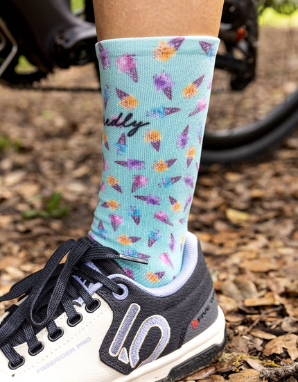SHREDLY Women's SHREDLY x Marley Blonsky EVO Air 6" Sock : Ice Cream