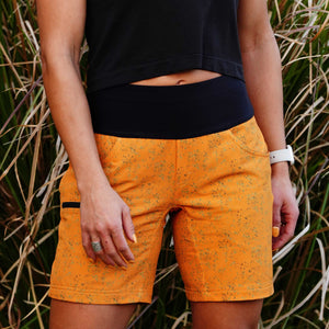 SHREDLY - Limitless 7" - Stretch Waistband High-Rise Short : Sundial Splatter - image